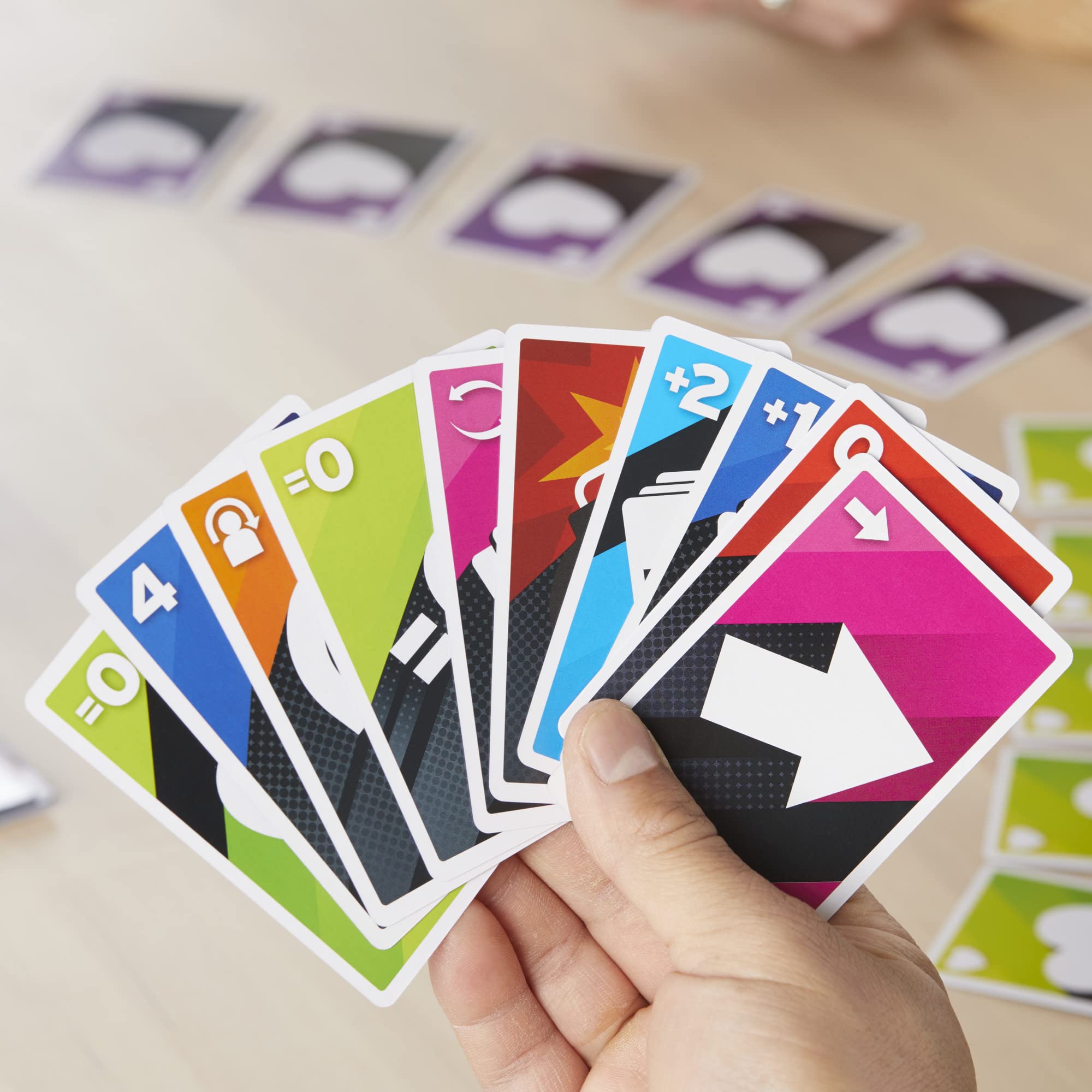 Hasbro Gaming 5 Alive Card Game, Fast-Paced Game for Kids and Families, Easy to Learn, 2 to 6 Players, Fun Summer Activities, Vacation Travel Essentials, Ages 8+ - Image 4
