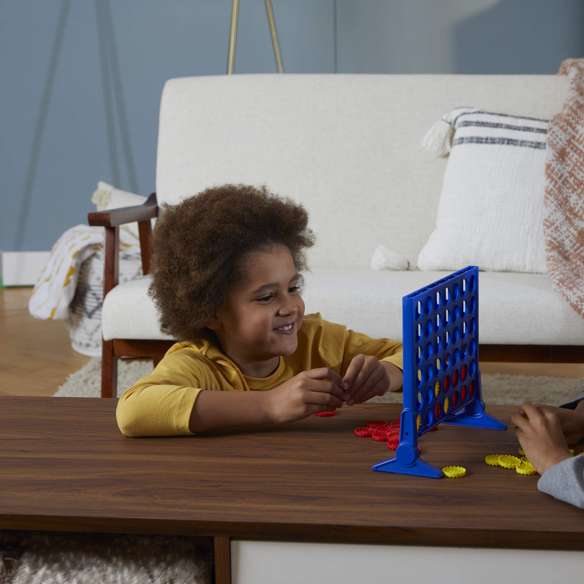 Hasbro Gaming Connect 4 Classic Grid, 4 in a Row Game, Strategy Board Games for Kids, 2 Players for Family and Kids, Easter Gifts for Boys and Girls, Ages 6+ - Image 10