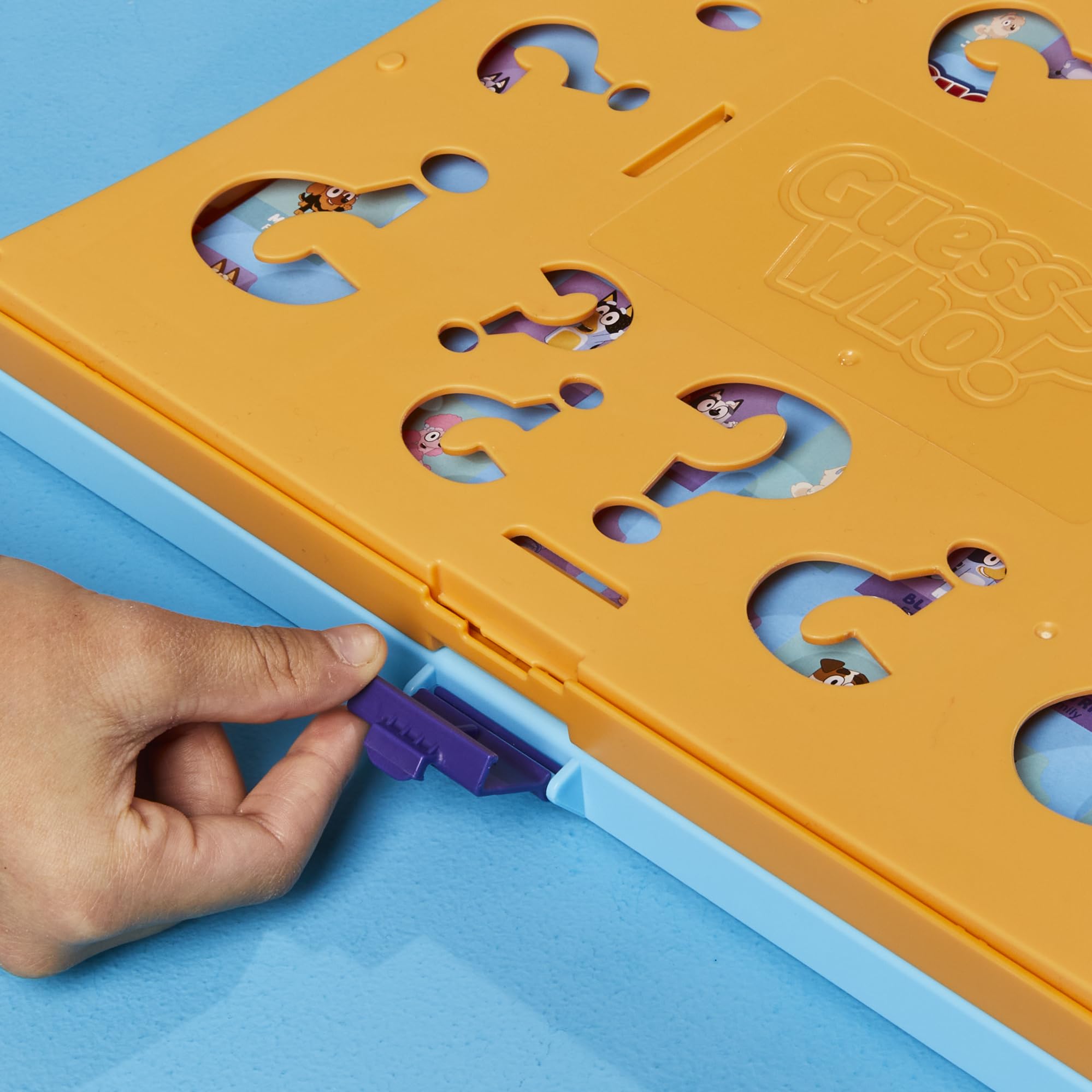 Hasbro Gaming Guess Who? Bluey Edition Game | Bluey Characters and Objects | Fun Kids Board Games for Families | 2 Players | 15 Mins. | Travel Friendly | Ages 6+ - Image 9