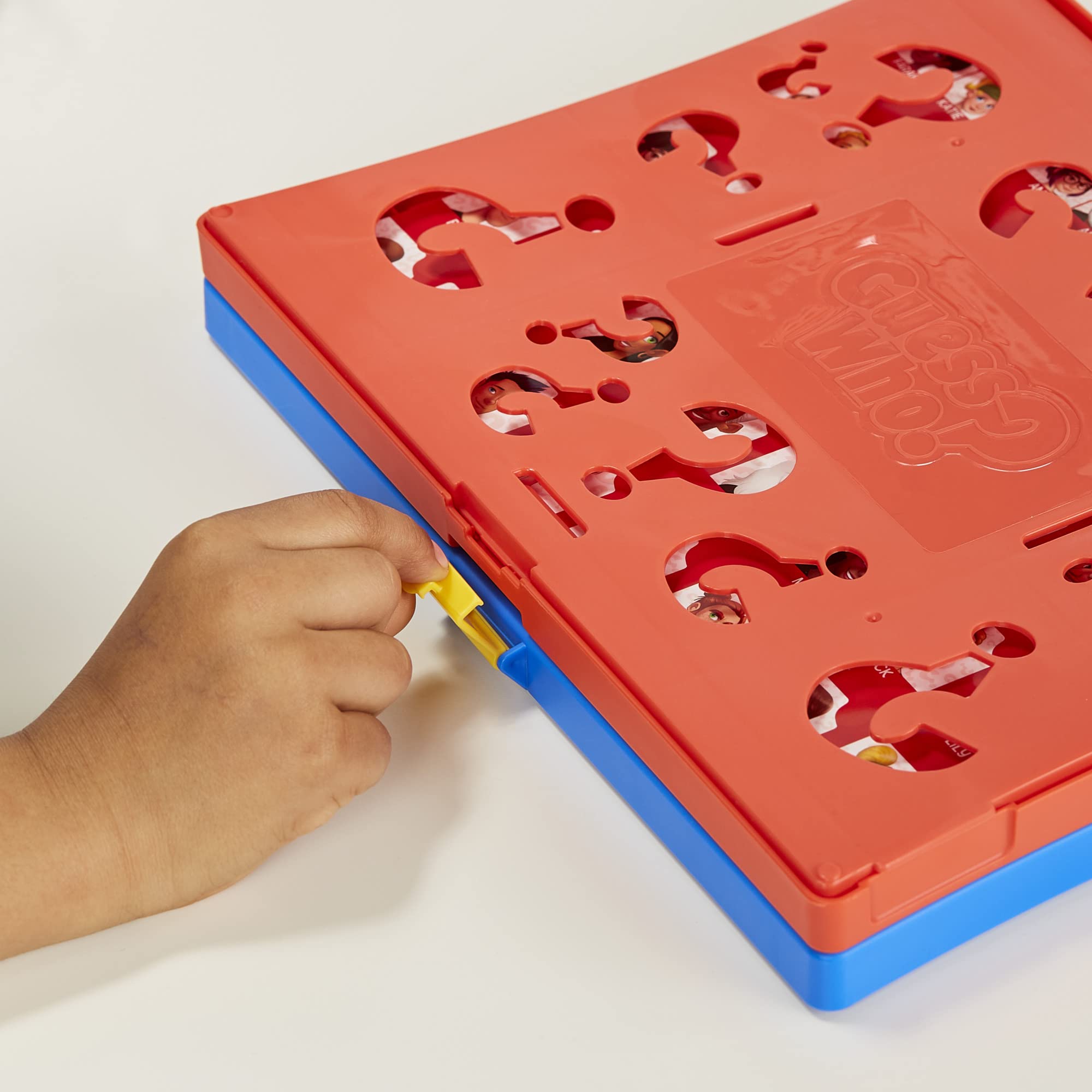 Hasbro Gaming Guess Who? Original,Easy to Load Frame,Double-Sided Character Sheet,2 Player Board Games for Kids,Guessing Games for Families,Ages 6 and Up - Image 7
