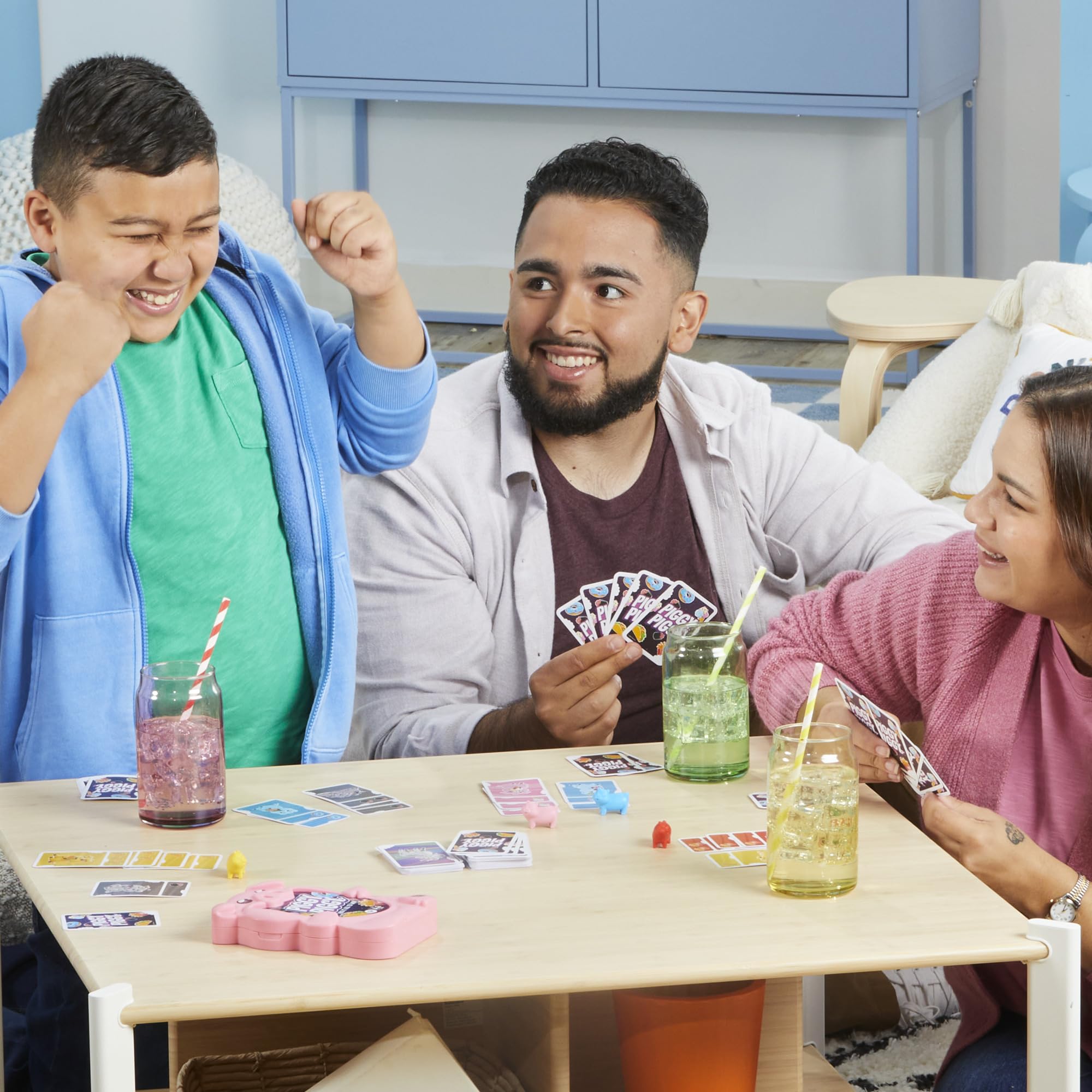 Hasbro Gaming Piggy Piggy Card Game | Family Games for Kids, Teens, and Adults | 2 to 6 Players I 20 Mins. Average | Quick-Playing Travel Games | Fun Summer Activities | Vacation Essentials | Ages 7+ - Image 7