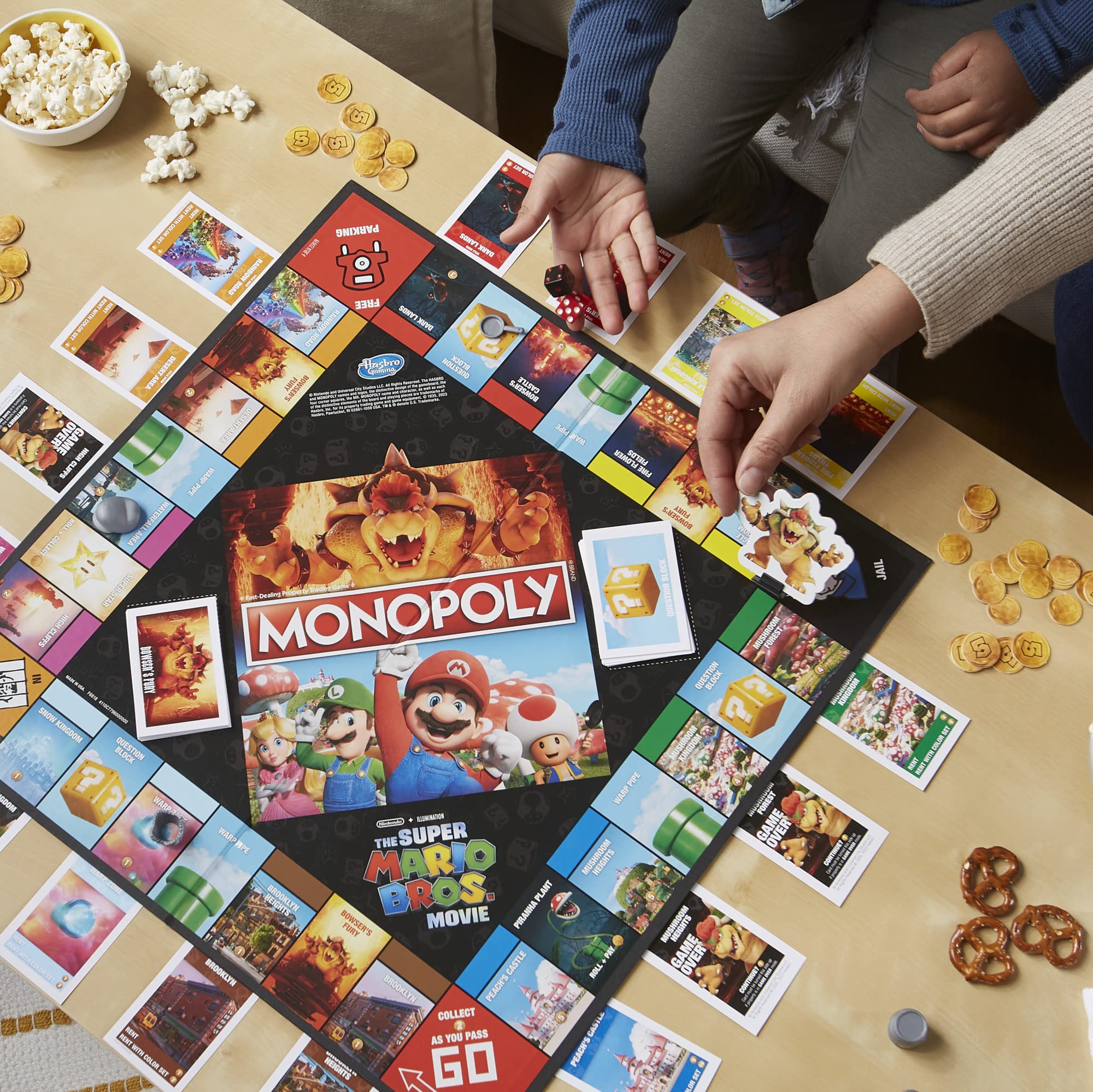 Monopoly The Super Mario Bros. Movie Edition Kids Board Game, Family Games for Super Mario Fans, Ages 8+ (Amazon Exclusive) - Image 7